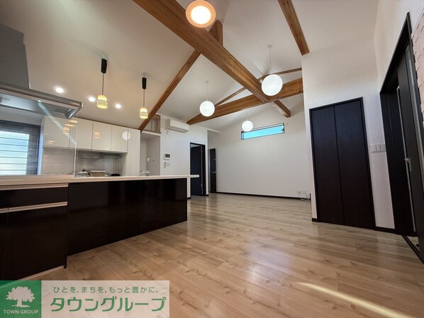 ルミエスタ小金井の物件内観写真